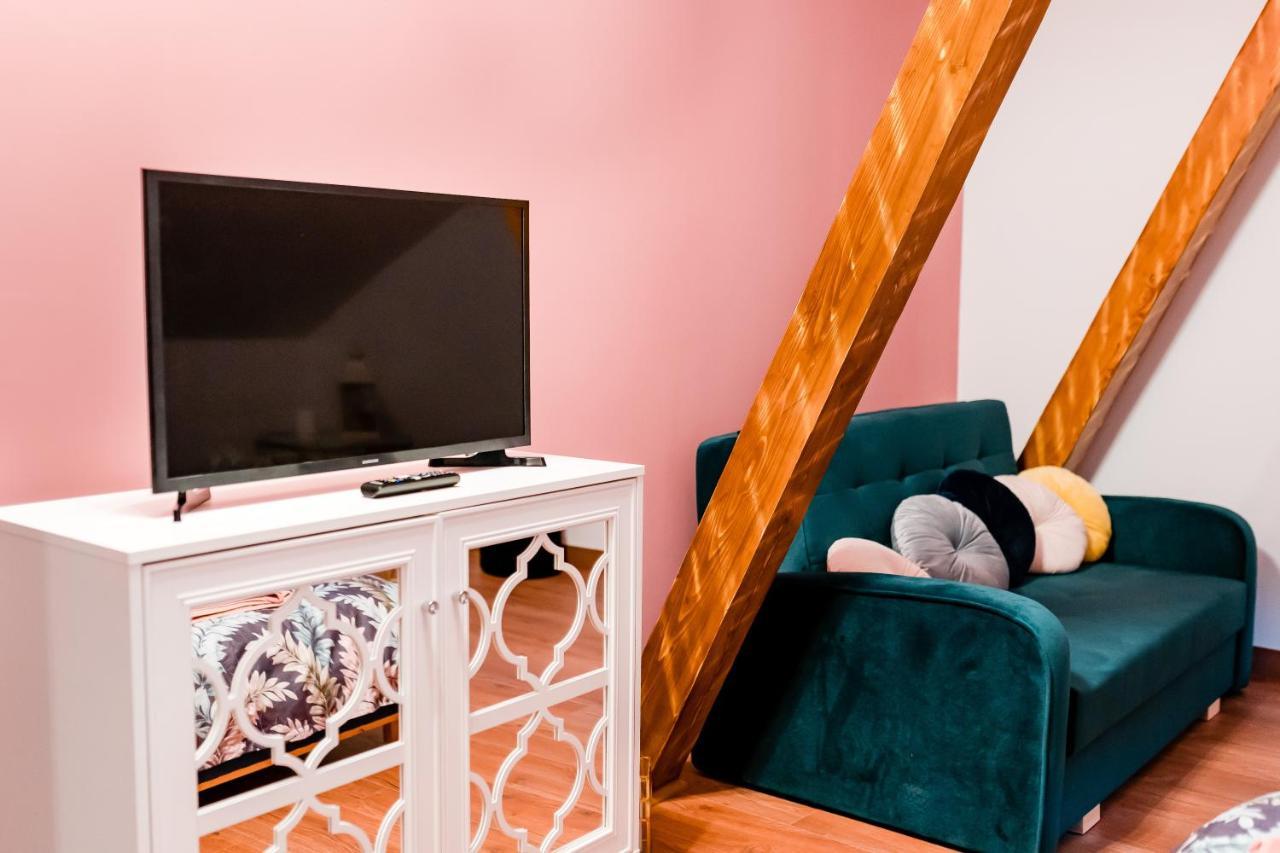 Apartament Galeria Grafit *