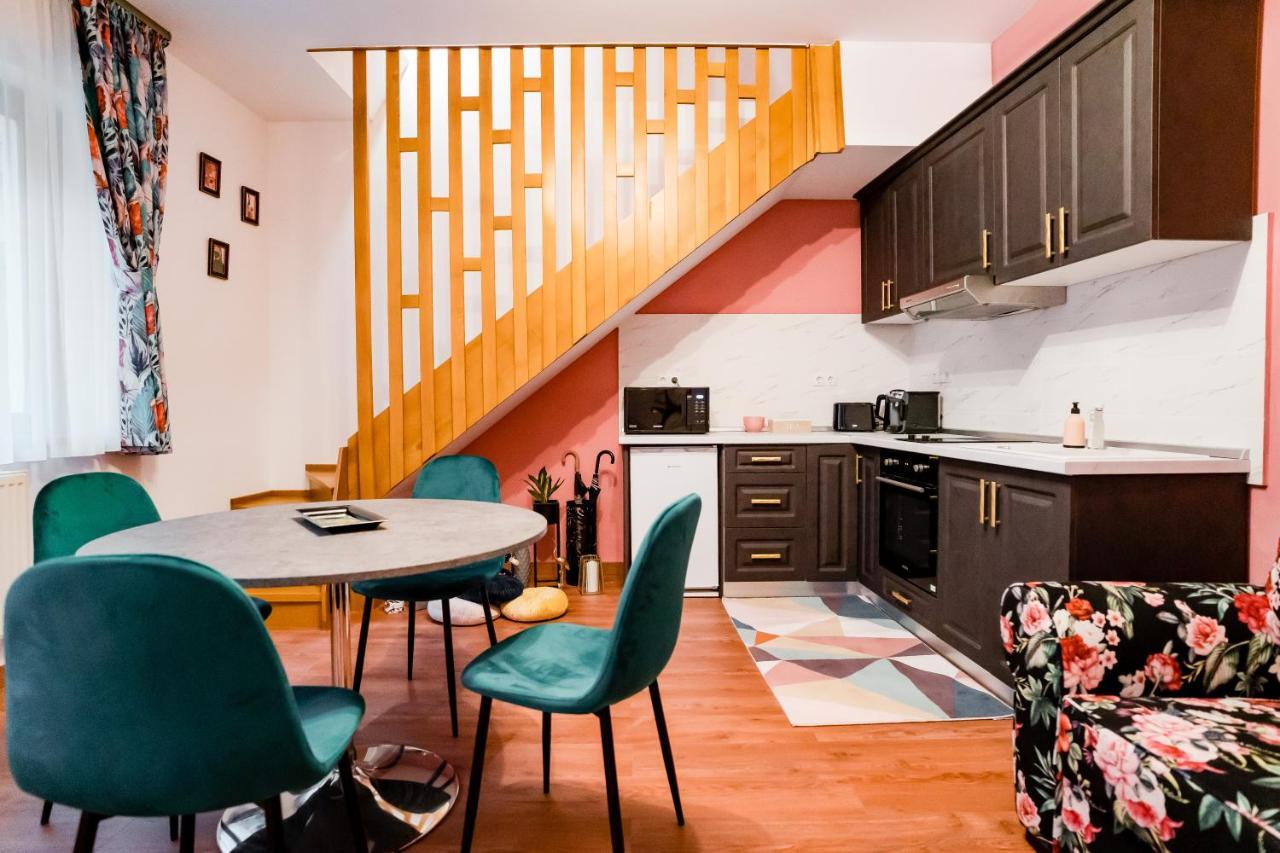 Apartament Galeria Grafit *